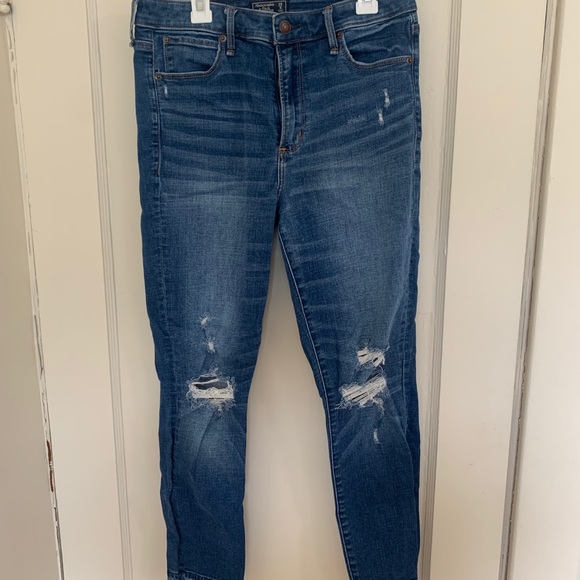 Abercrombie & Fitch Denim - Abercrombie and Fitch Jeans
